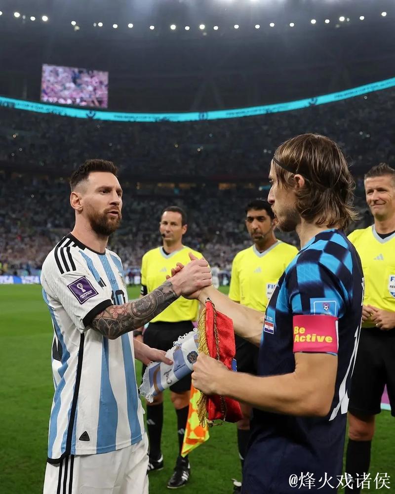 阿根廷淘汰克罗地亚 时隔八年重回世界杯决赛